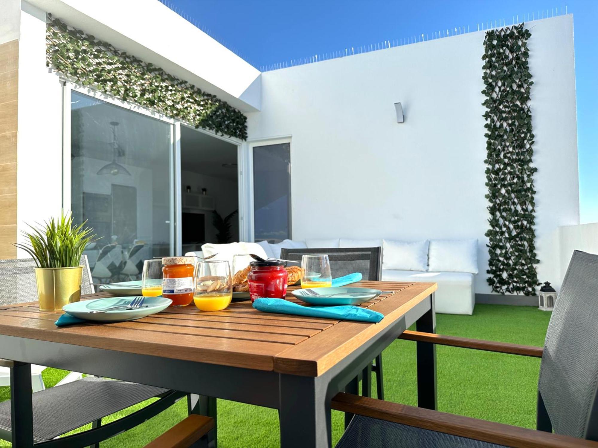 Suites Verano Azul Castillo del Romeral Kültér fotó